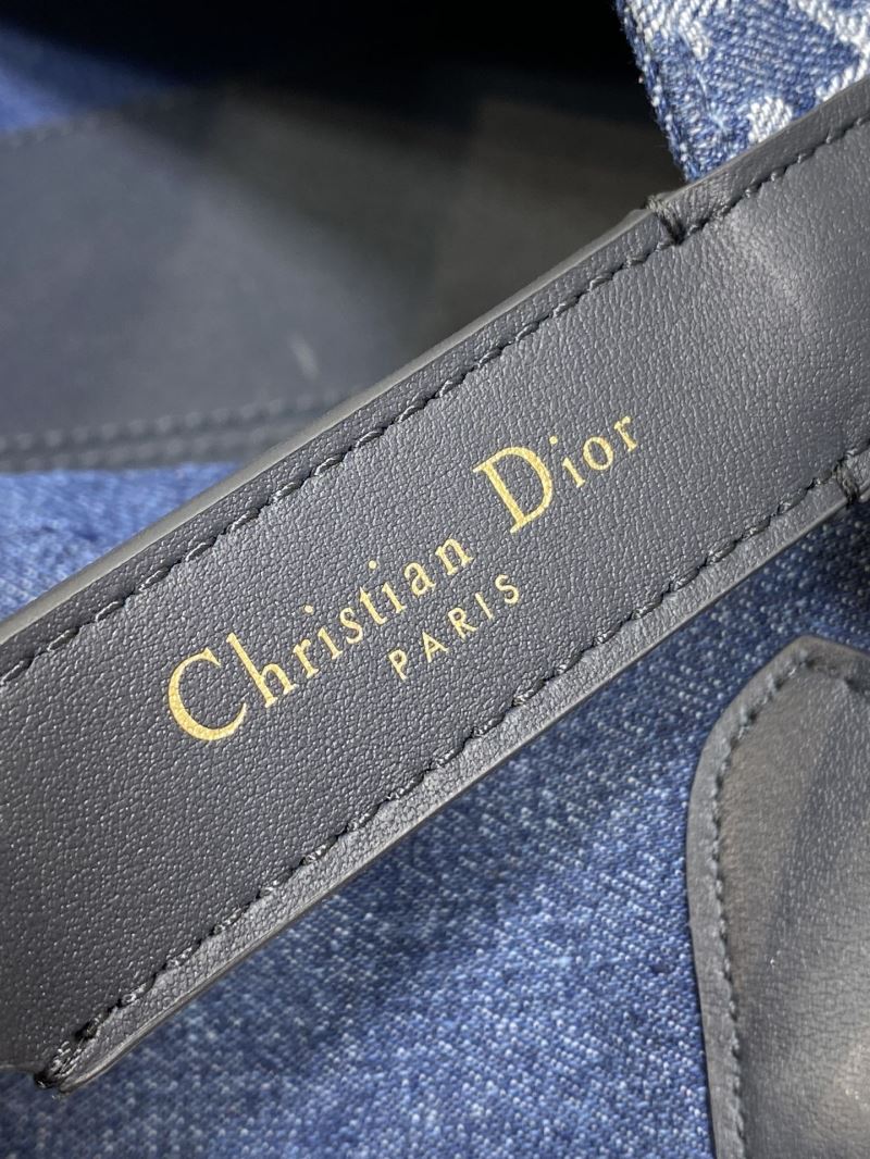 Christian Dior Shopping Bags